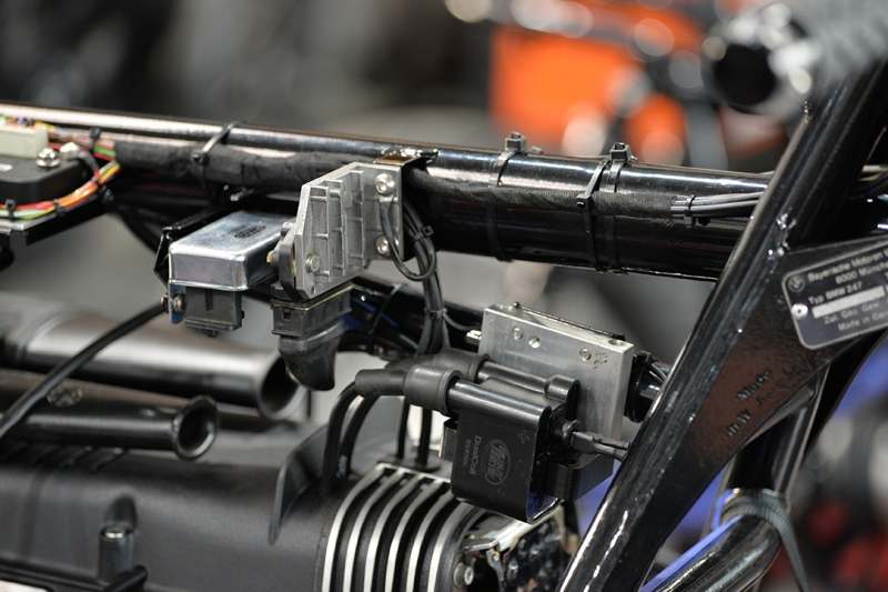 Production of complete Vehicle Electrics, including installation, assembly and Motogadget mo.unit blue
